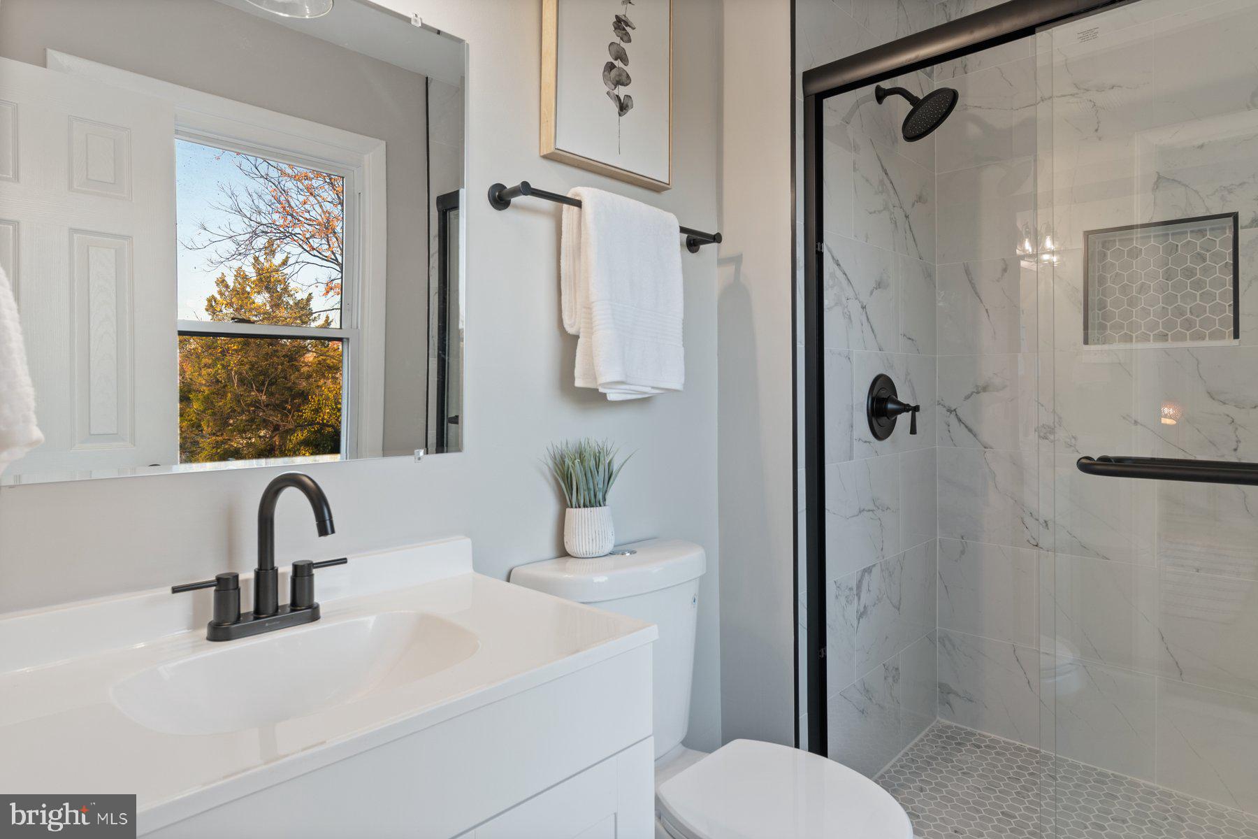 EDGEWATER VILLAGE - Residential