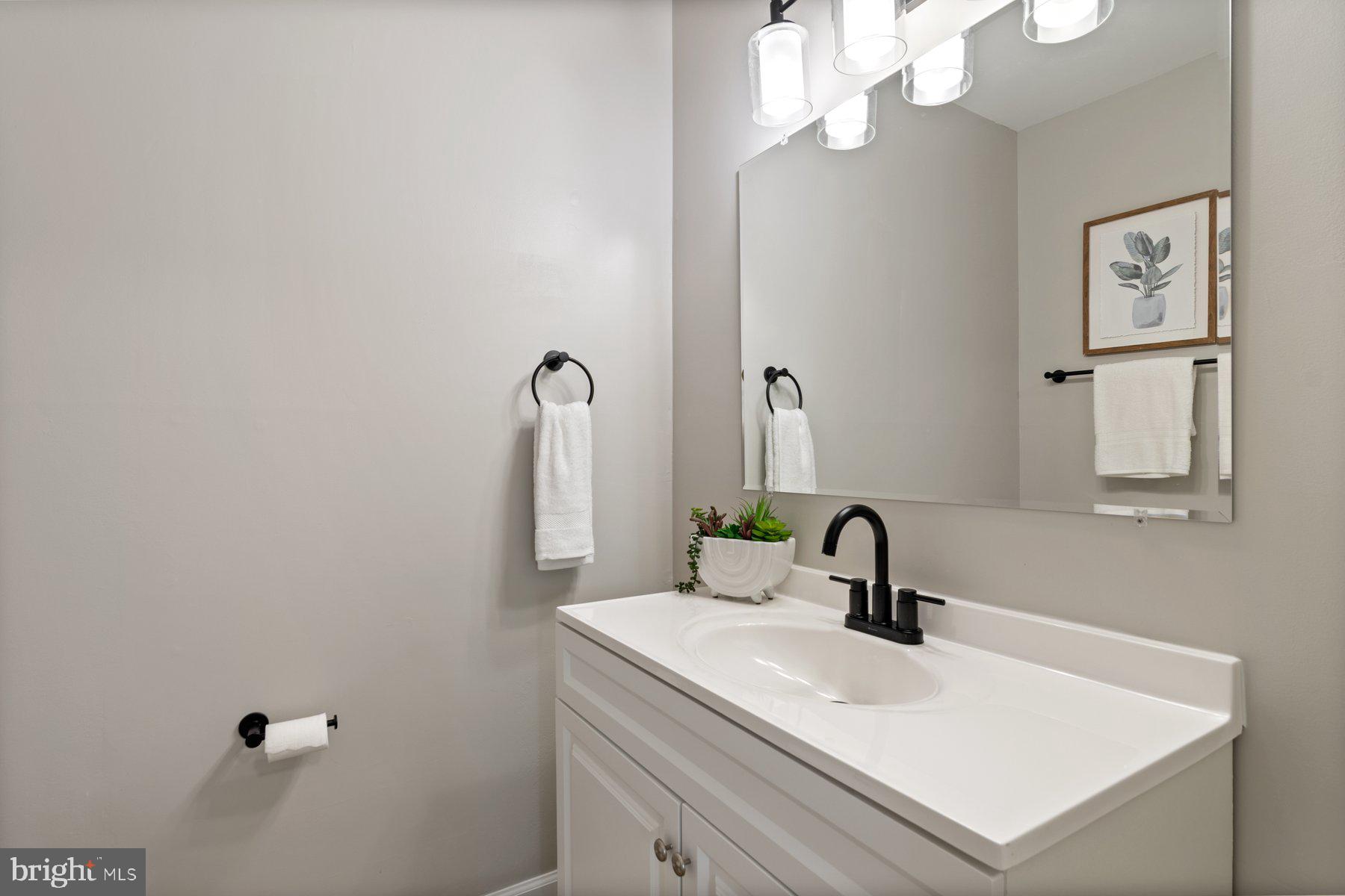 EDGEWATER VILLAGE - Residential