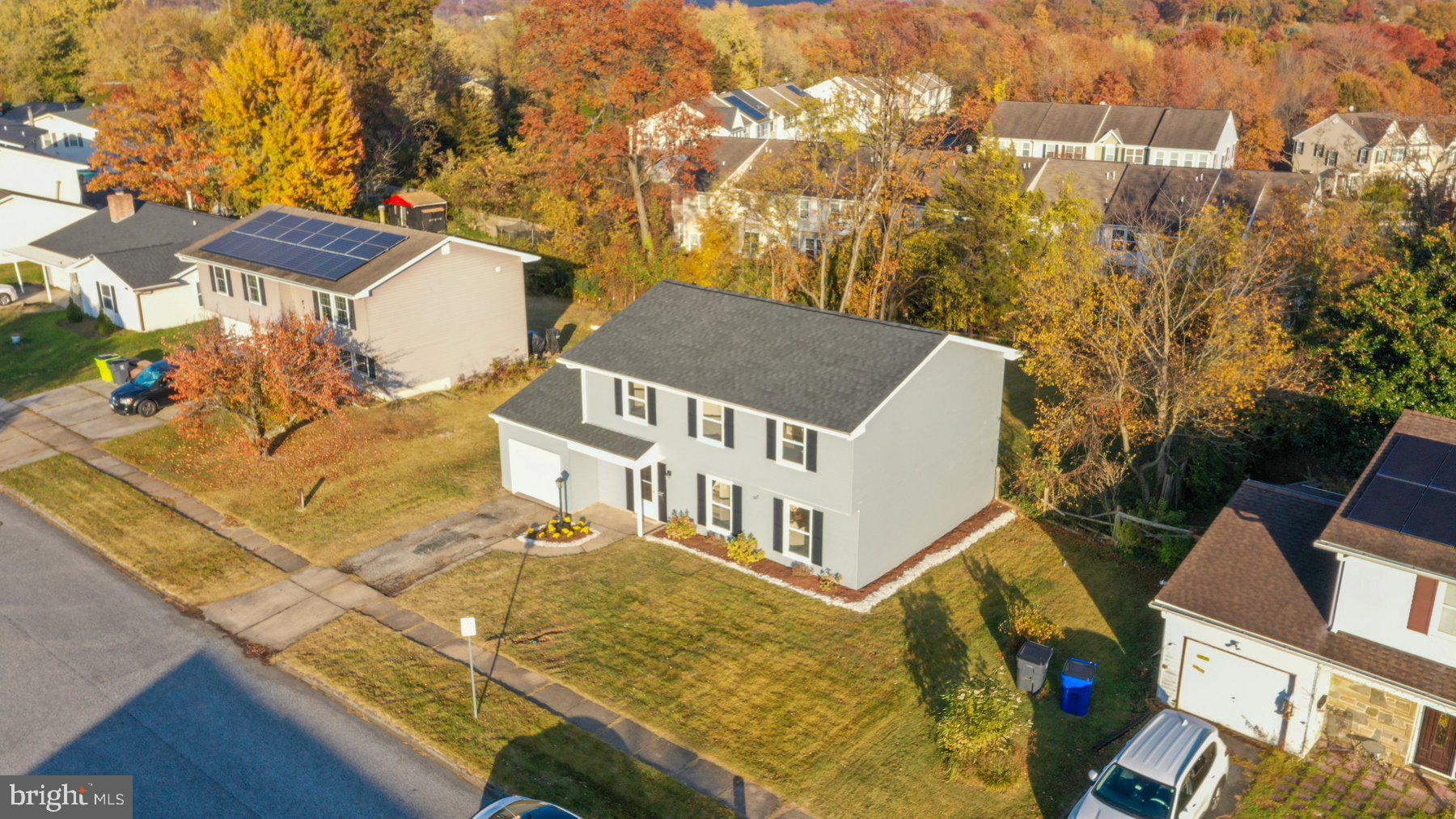 EDGEWATER VILLAGE - Residential