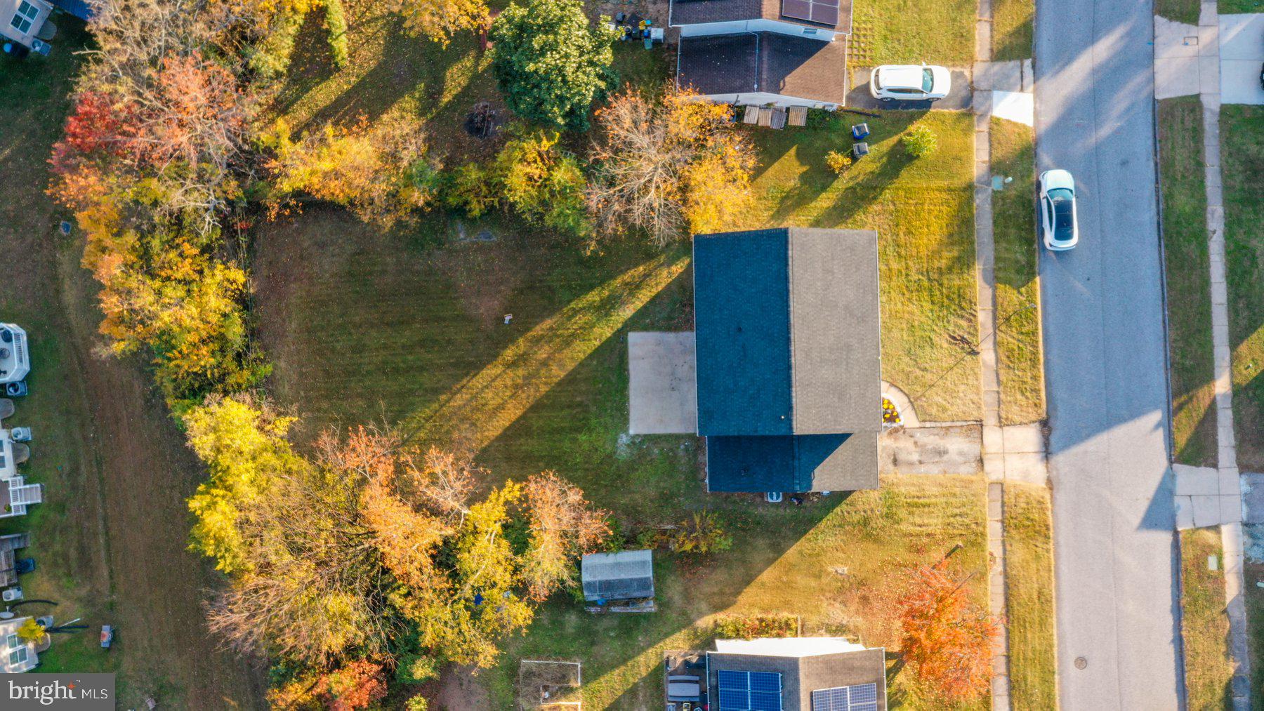 EDGEWATER VILLAGE - Residential