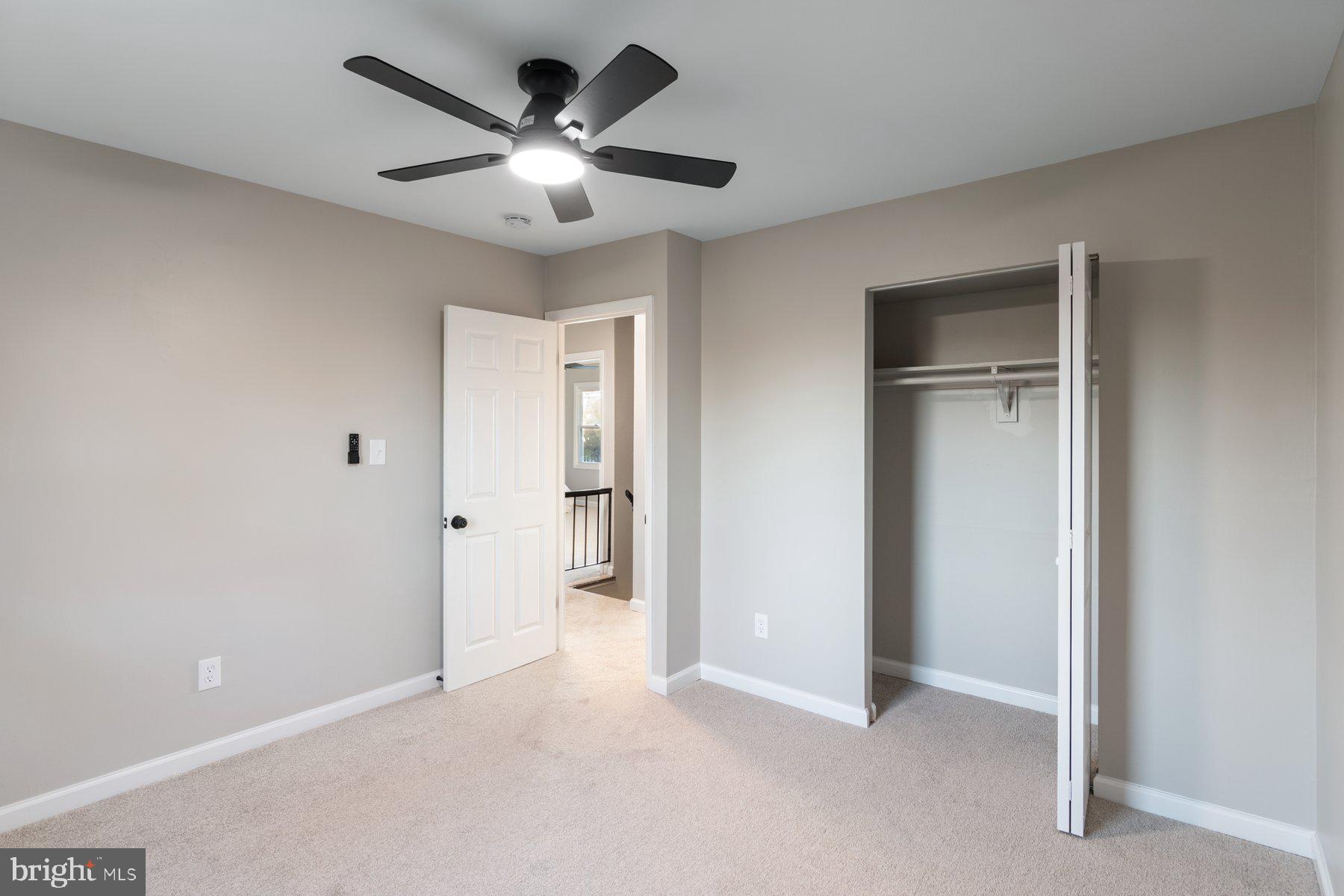 EDGEWATER VILLAGE - Residential