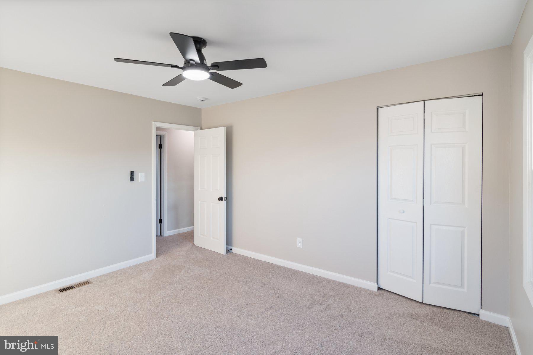 EDGEWATER VILLAGE - Residential