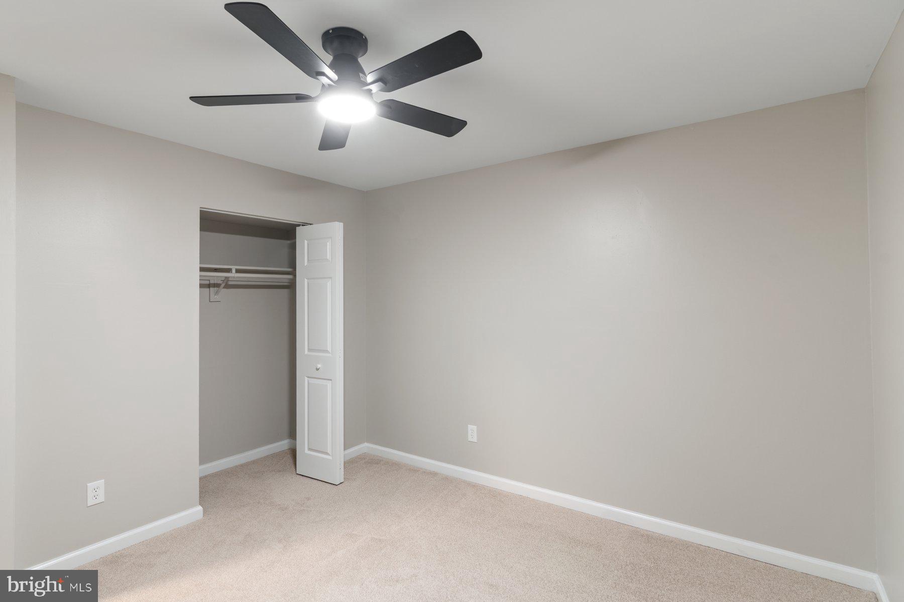 EDGEWATER VILLAGE - Residential