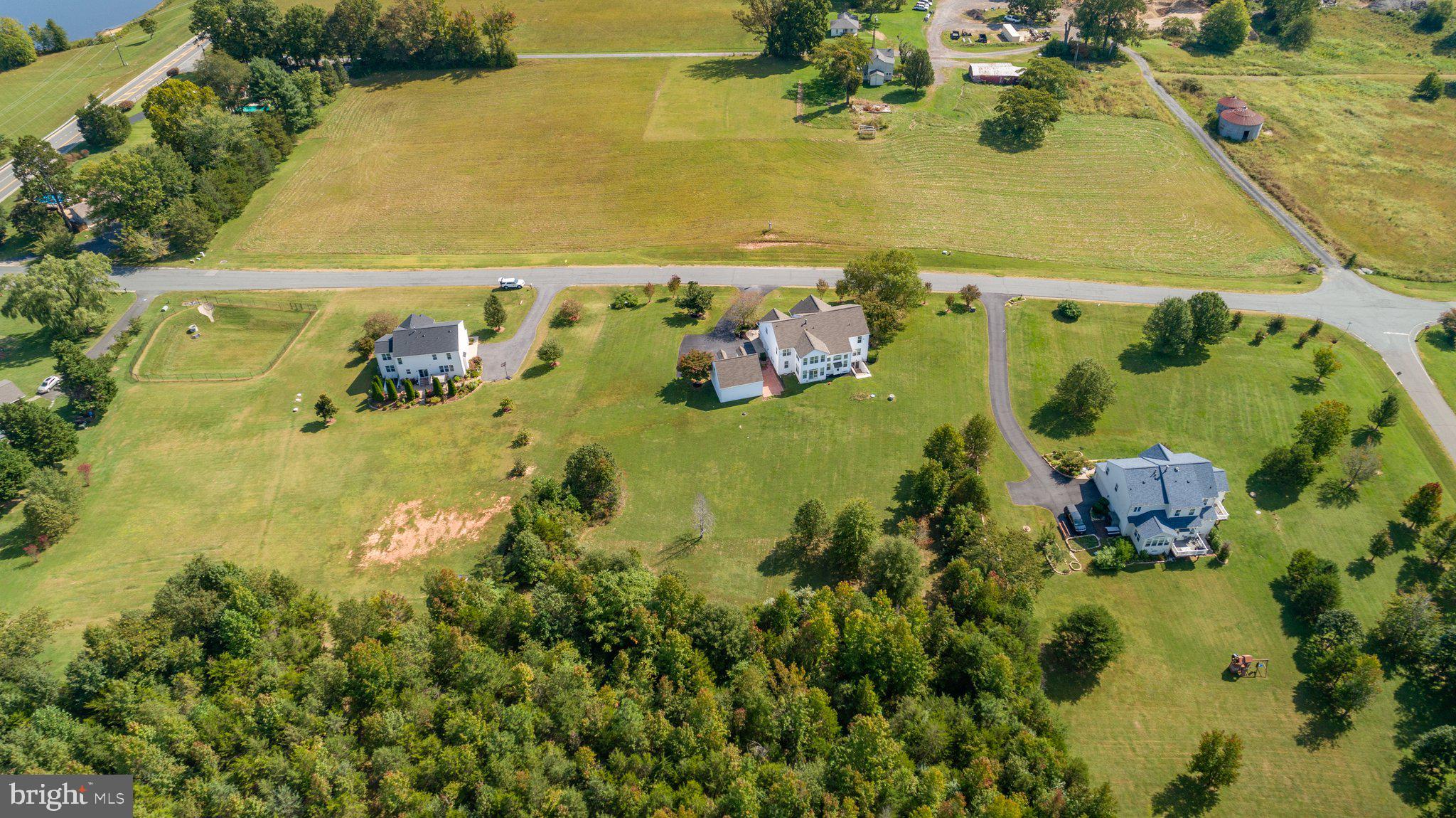 STUARTS CROSSING - Residential