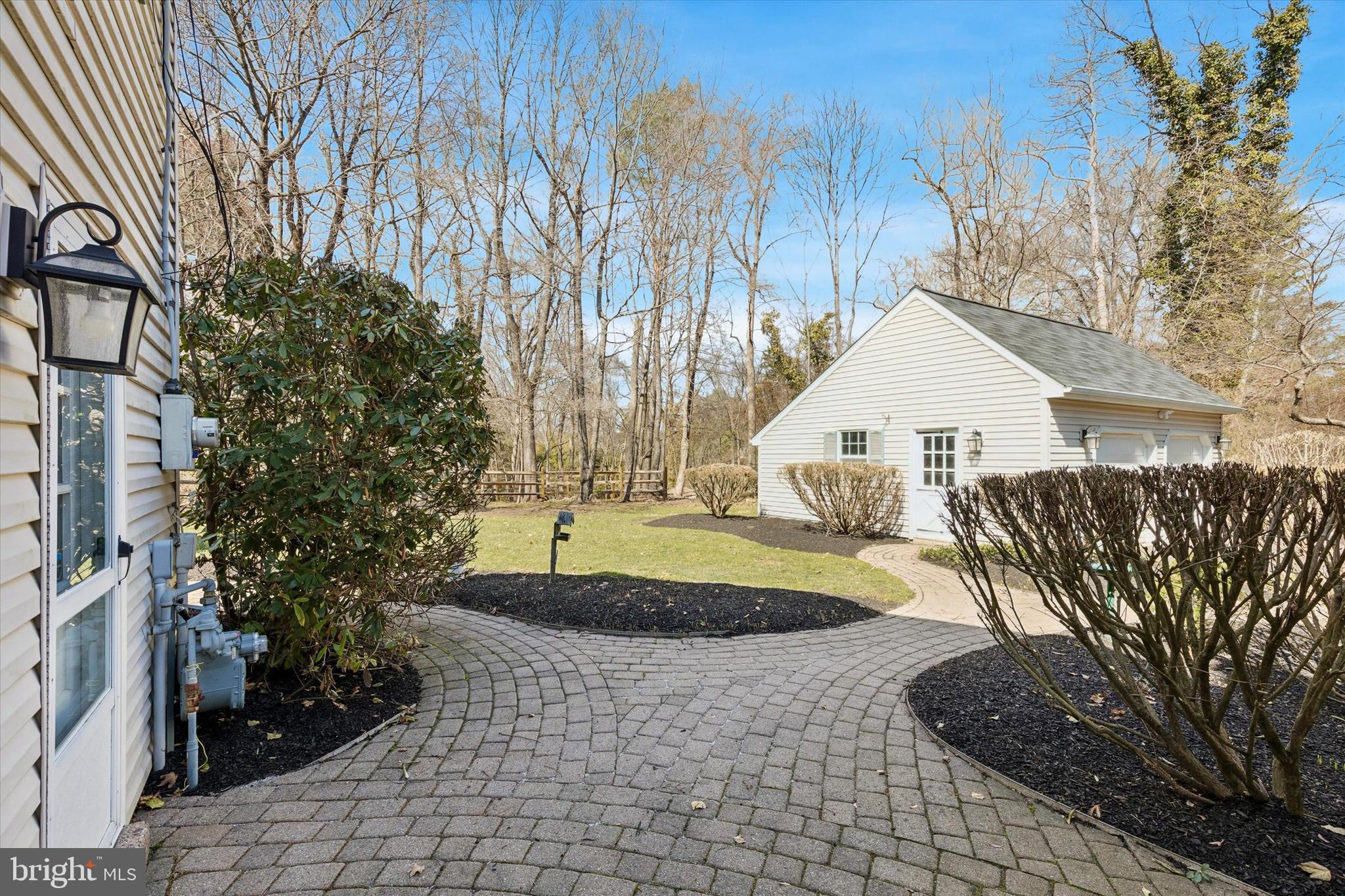 WOODS OF PEBBLE HI - Residential