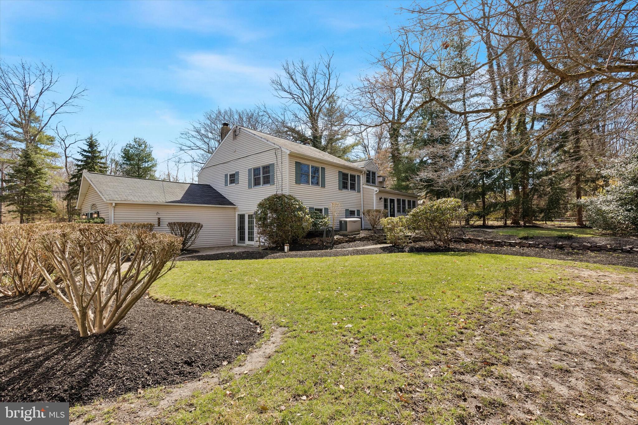 WOODS OF PEBBLE HI - Residential