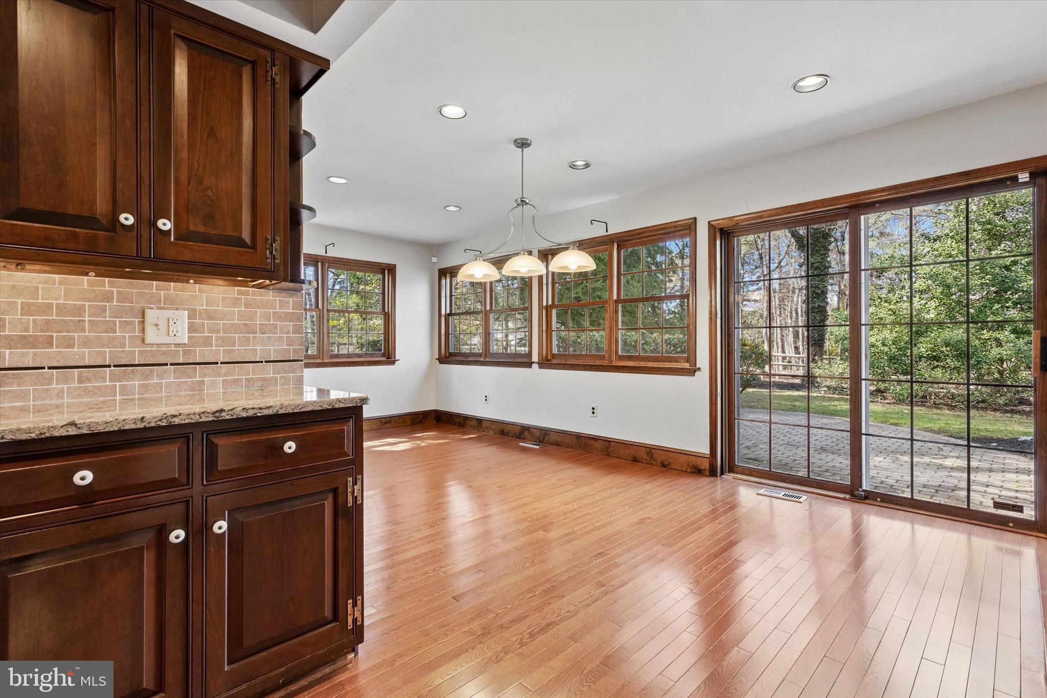 WOODS OF PEBBLE HI - Residential