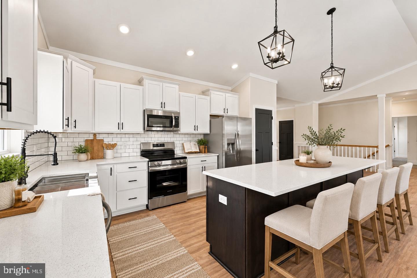 9905 ROBERT E LEE DRIVE