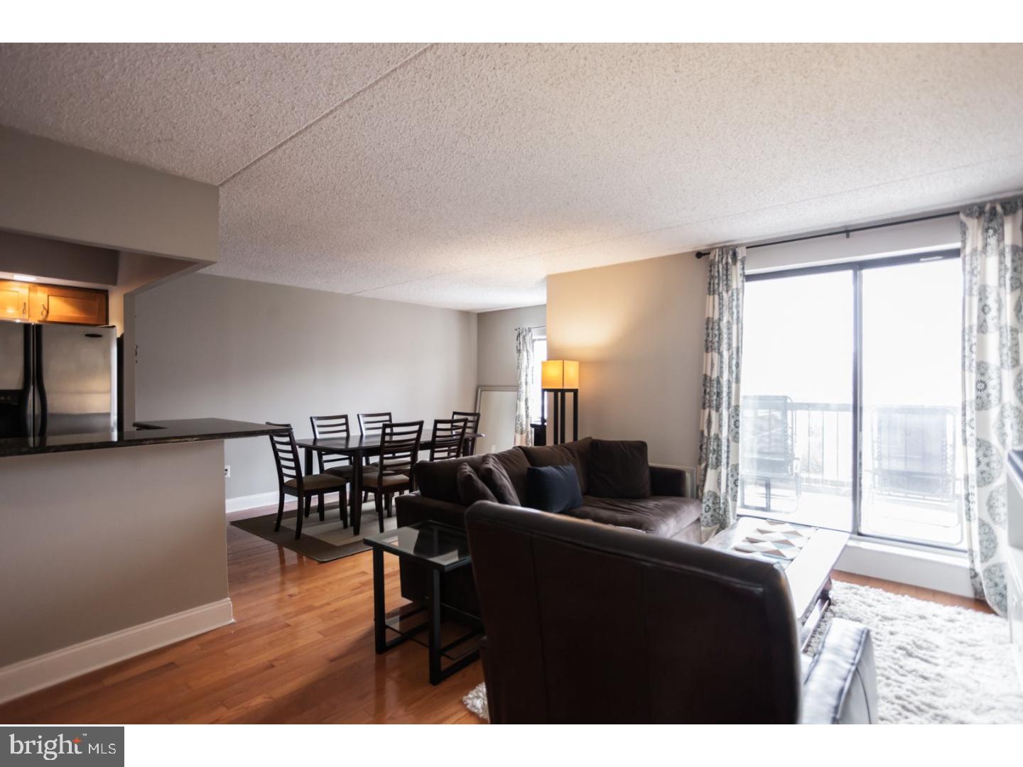 SOCIETY HILL - Residential