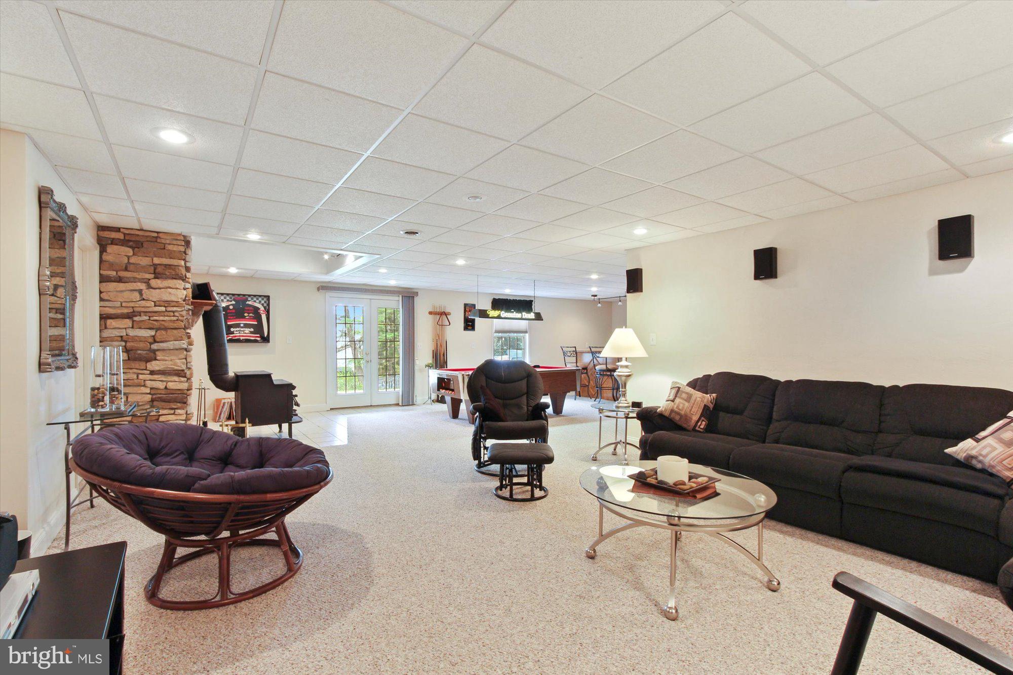 KENDALE HEIGHTS - Residential