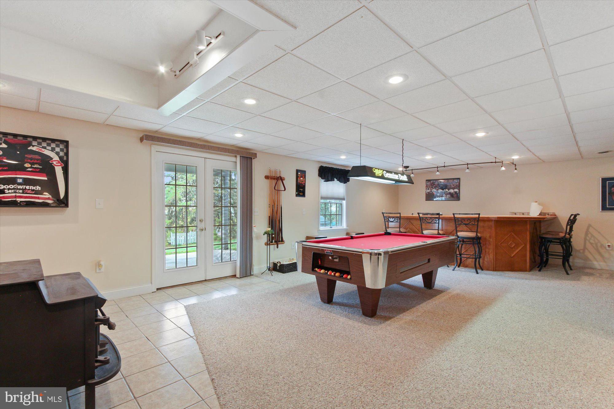 KENDALE HEIGHTS - Residential