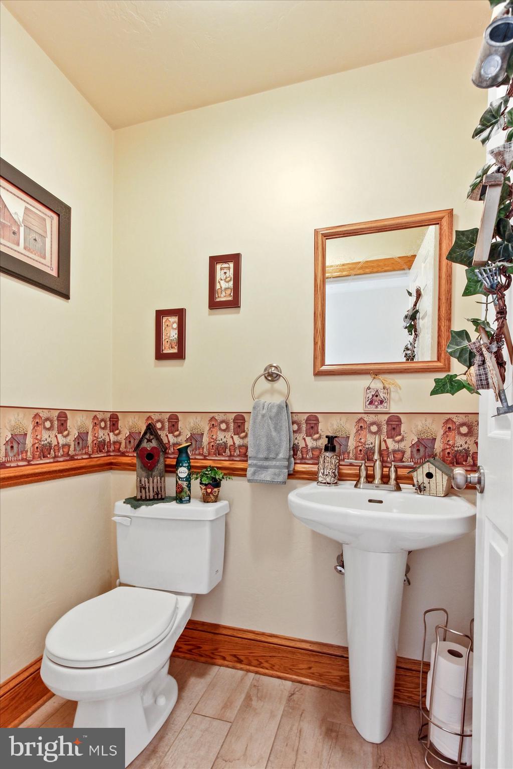 KENDALE HEIGHTS - Residential