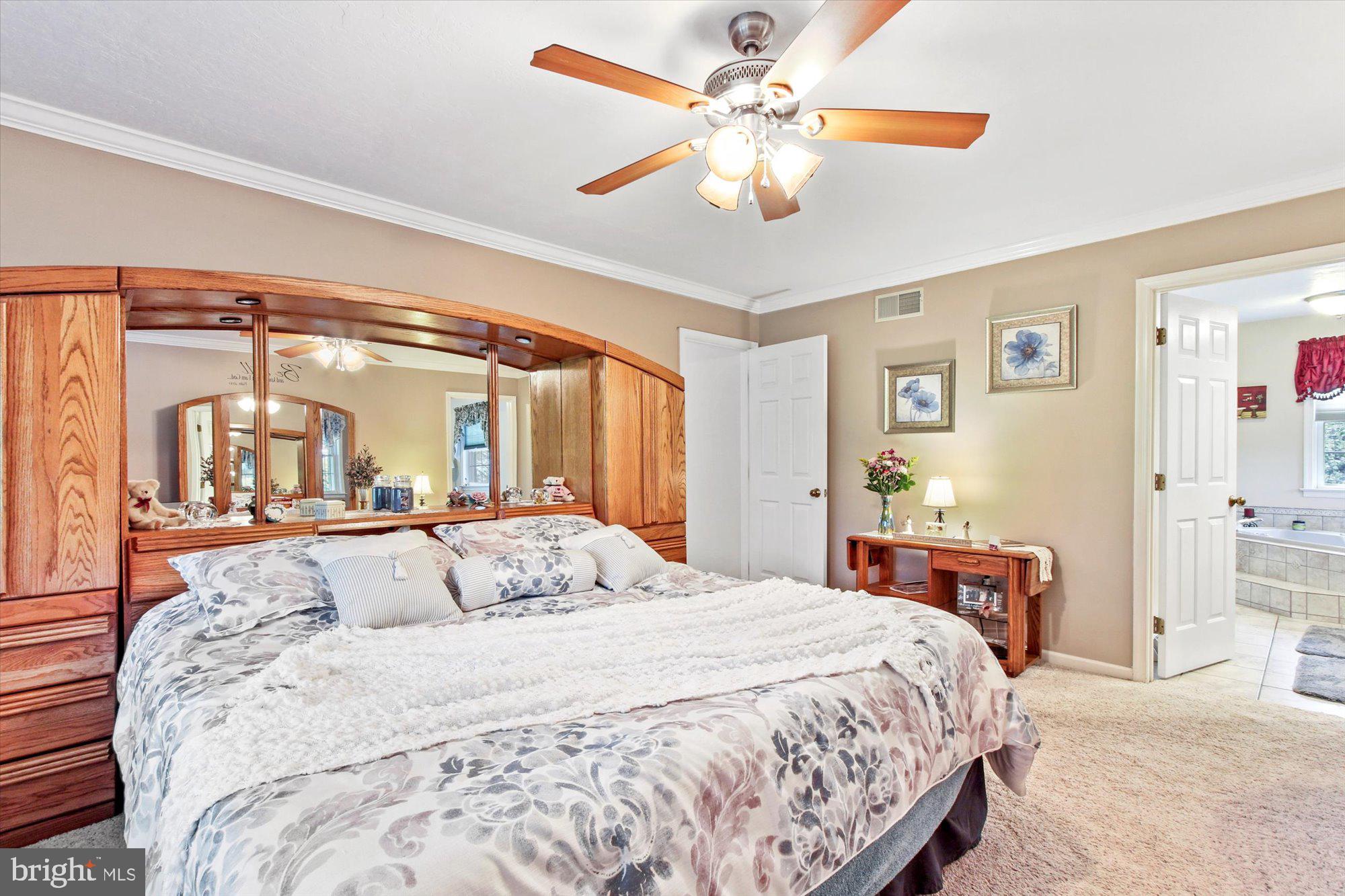 KENDALE HEIGHTS - Residential