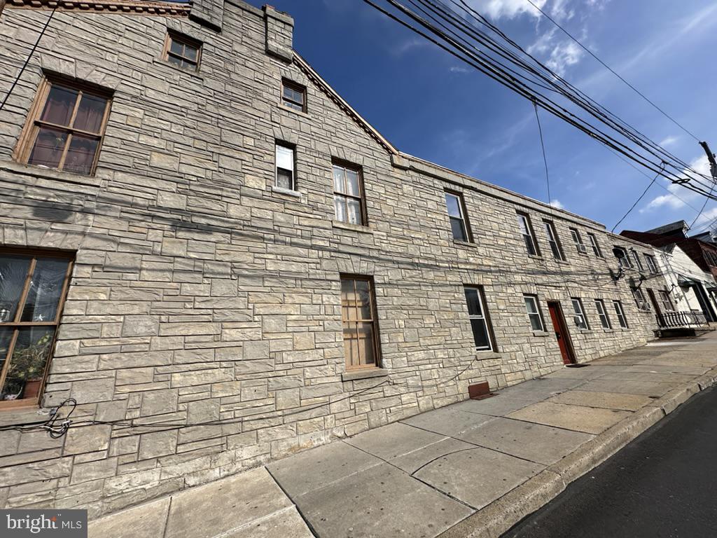 147 CHURCH STREET