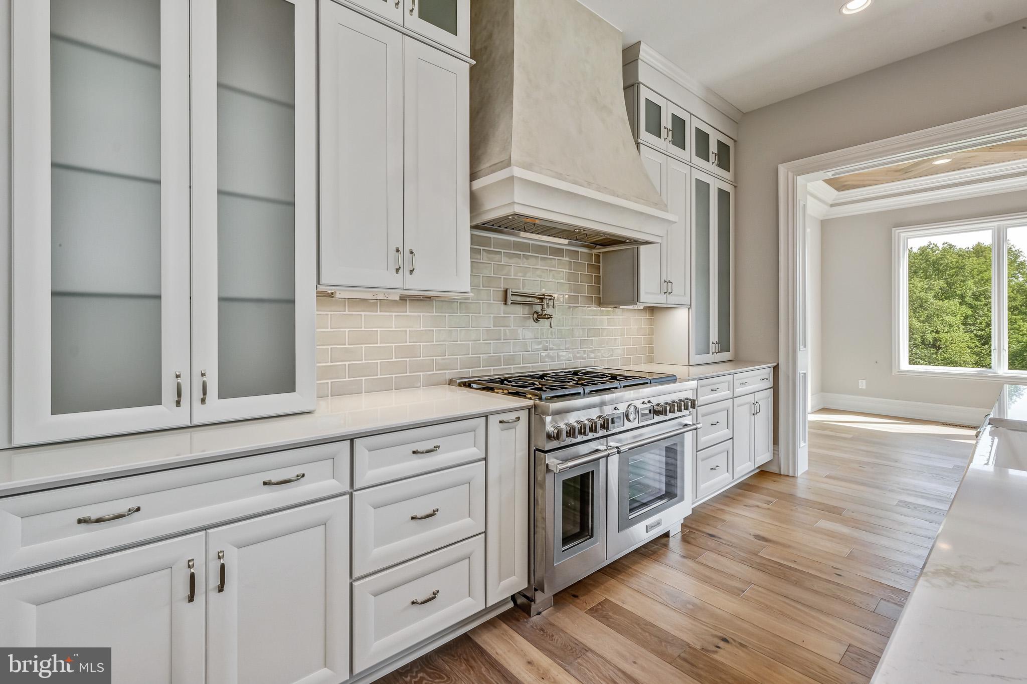 OAKWOOD - Residential