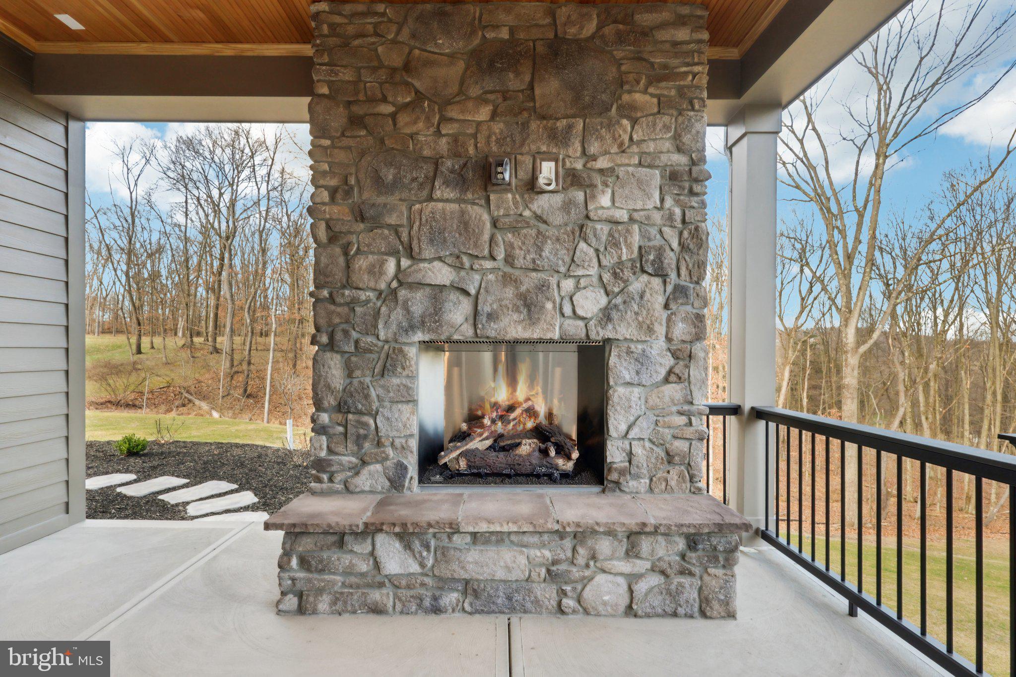 OAKWOOD - Residential