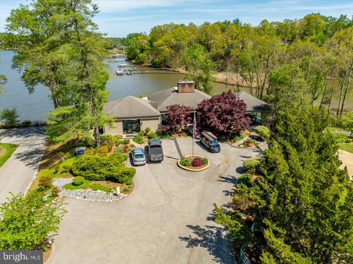 HARBOR HILLS - Residential