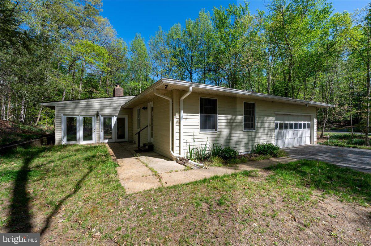 HARBOR HILLS - Residential