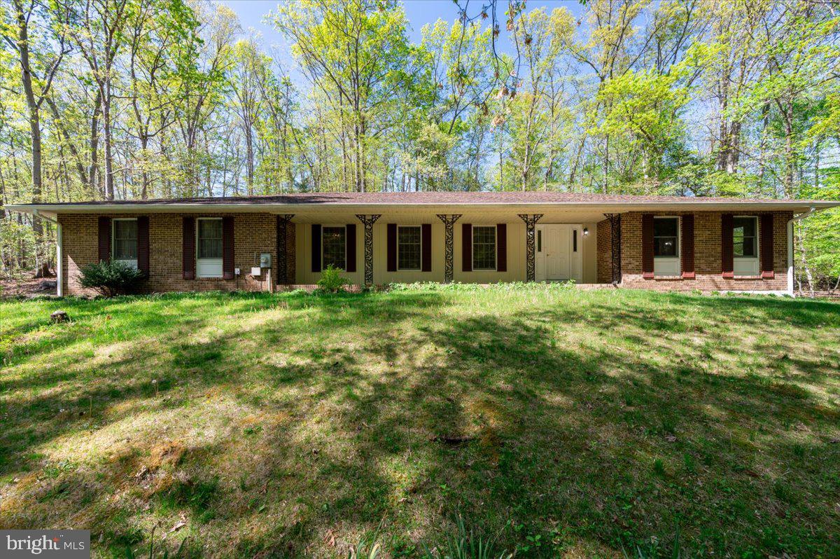 690 DISCOVERY ROAD