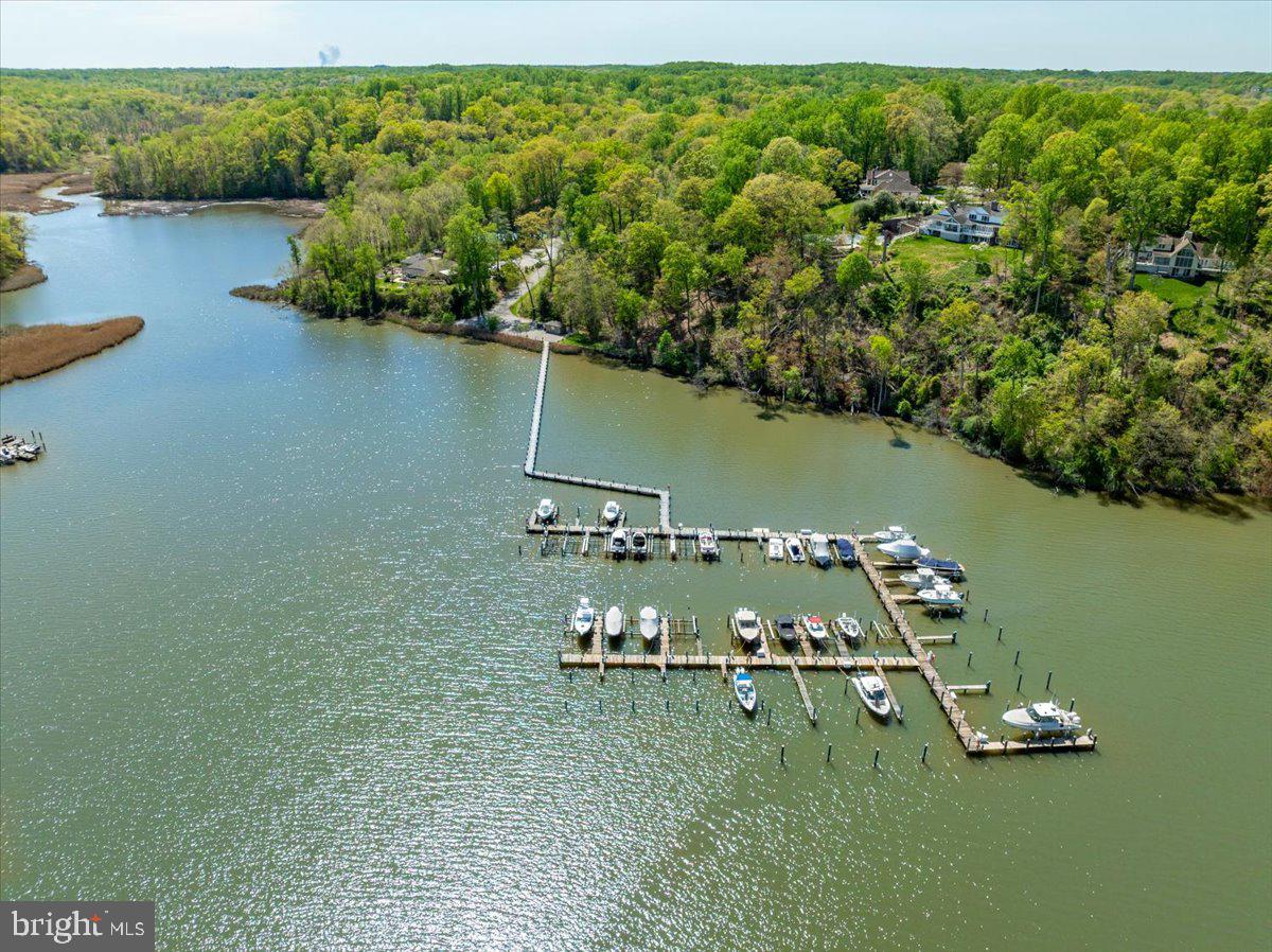 HARBOR HILLS - Residential