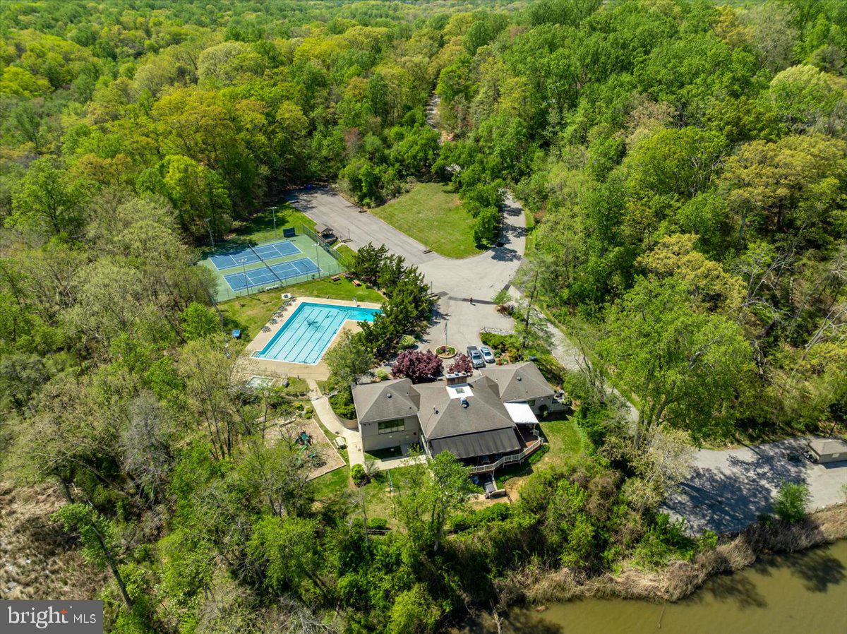 HARBOR HILLS - Residential