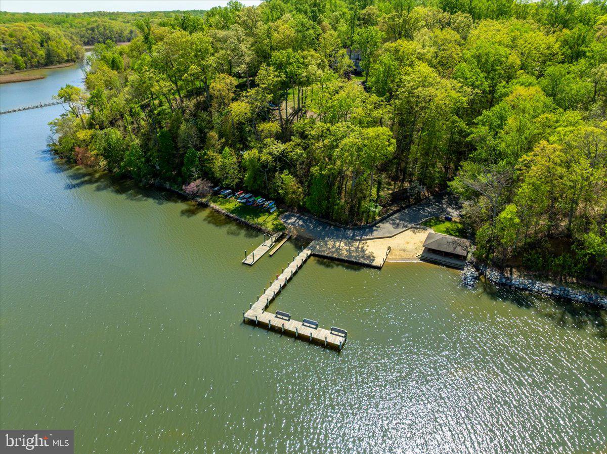 HARBOR HILLS - Residential