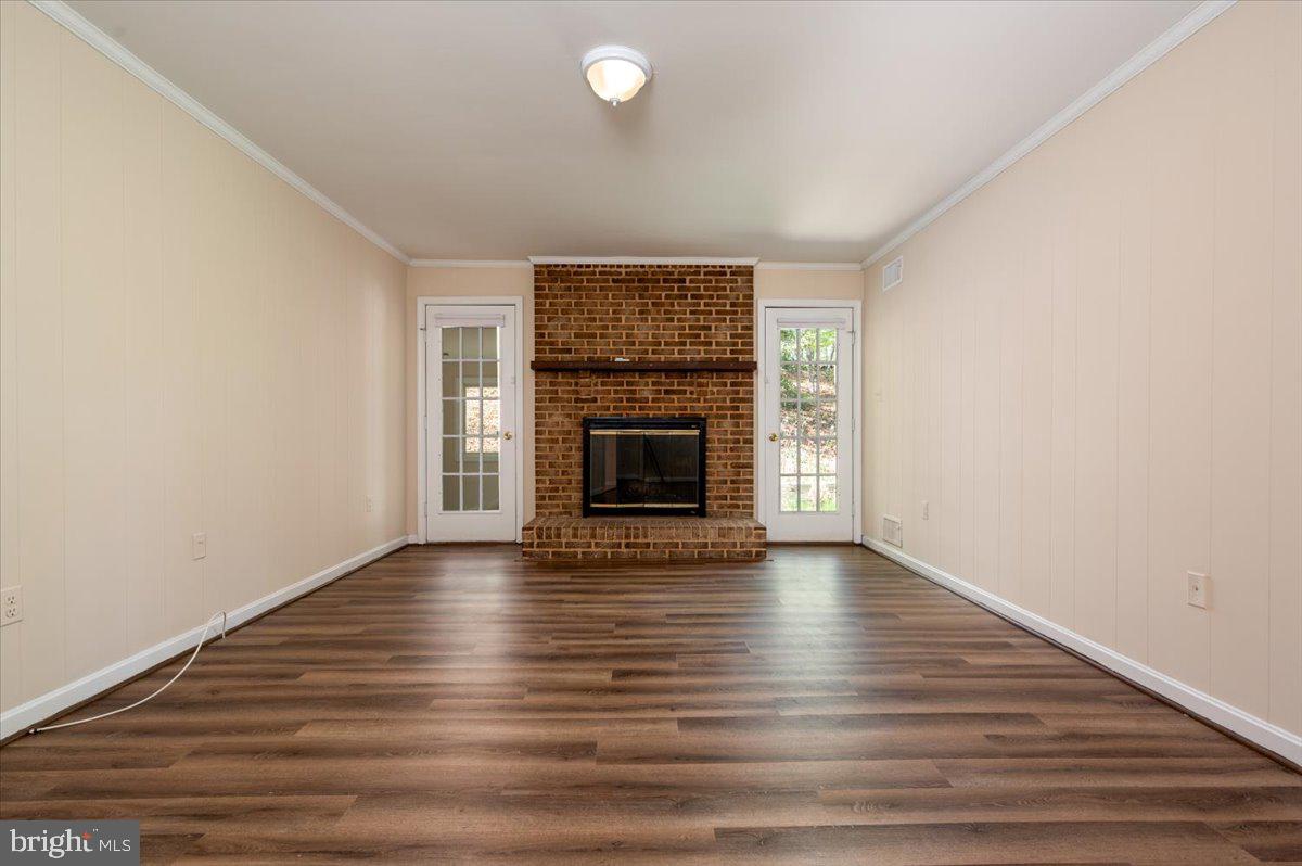 HARBOR HILLS - Residential