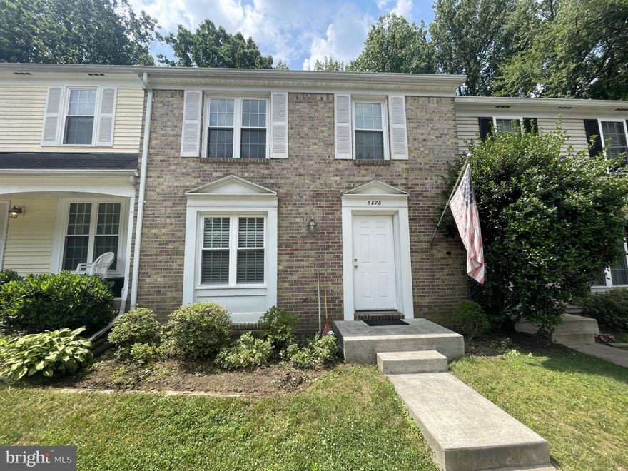 Beautifully updated 3 level townhouse in sought after Burke Centre but at a more affordable price (price reflects unfinished walkout basement)*Remodeled kitchen including cabinets, Silestone counters, ceramic floors all in 2014*Hardwoods in living/dining room, newer vinyl windows, vinyl slider leads to deck backing to lots of trees*Wall/wall carpeting in all 3 bedrooms and stairs going up, updated powder room (carpets will be professionally cleaned soon). This home sparkles. Plenty of storage in unfinished walk-out basement with Washer & Dryer*See floorplan for layout*2 assigned parking spaces directly in front*HOA covers trash service (tenant may be required to pay for special or large item pickup not covered by HOA)*Utilities covered by tenants are electric and water/sewer (Note: FCWA requires a $190 deposit from renters)*Enjoy all the wonderful amenities Burke Centre has to offer*Note: Pool membership is available for a separate fee to Burke Centre (see DOCS section for 2023 fee structure)*There are 5 pools with one within sight of the home*Miles of trails in Burke Centre for joggers, walking or strolling*VRE nearby*Bus service on Burke Centre Pkwy*Public schools are Terra Centre ES and Robinson MS & HS*Tons of shopping and dining options within Burke Centre to include: Walmart, Kohls, Giant, Safeway, Chick-fil-A, Villa Bella, CAVA, etc*No credit issues please*No more than 2 incomes to qualify (we count the 2 lowest incomes to qualify if more than 2 adults)*Minimum Income required roughly $100K(active duty military please include copy of LES with application to include BAH info*Tenants must get renter's insurance and provide proof of renewal each year to landlord.  No pets. No smoking permitted within the property boundary including deck and yard by residents or guests.