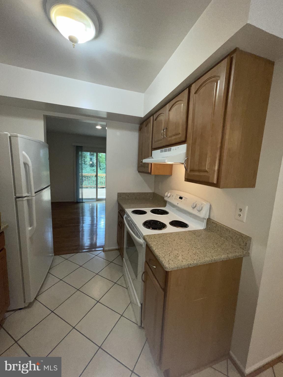 BURKE CENTRE CONSERVANCY - Residential Lease