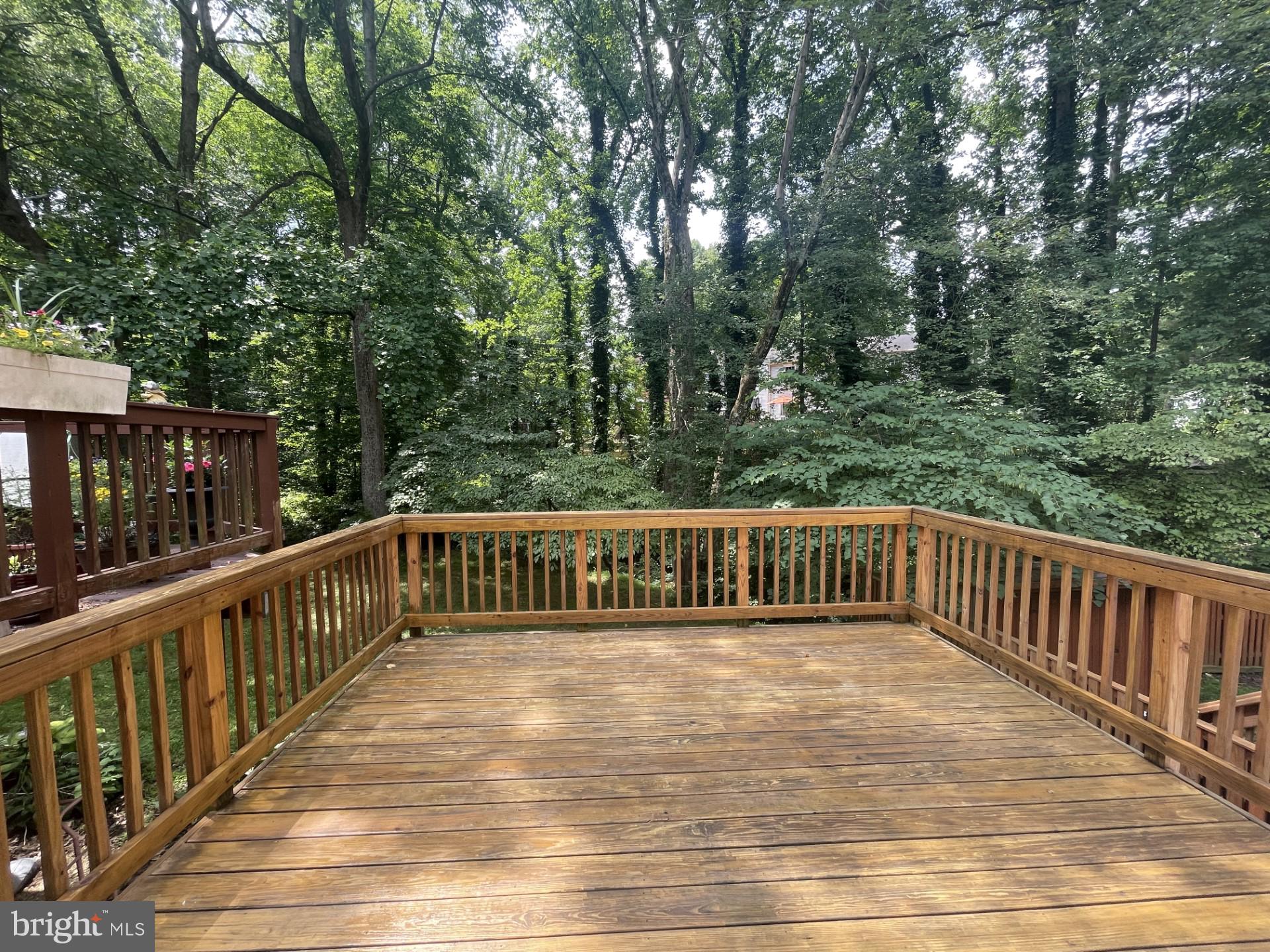 BURKE CENTRE CONSERVANCY - Residential Lease