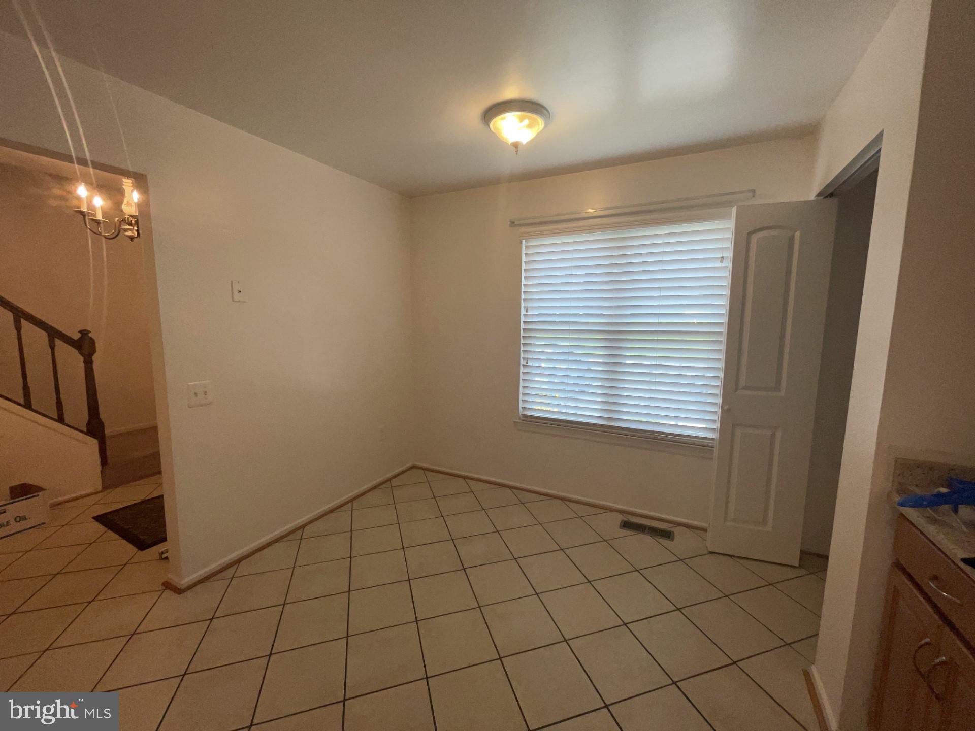 BURKE CENTRE CONSERVANCY - Residential Lease