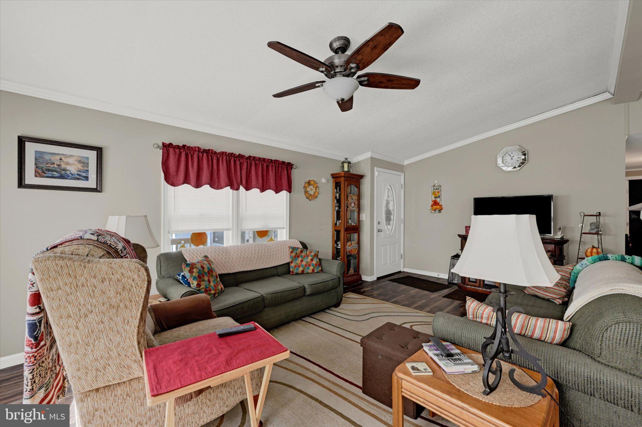 135 RODEO CIRCLE
