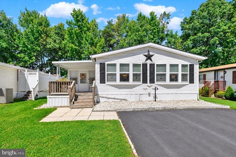 Mobile Home For Sale - 135 Rodeo Circle<br/> Baltimore County, MIDDLE RIVER, MD 21220