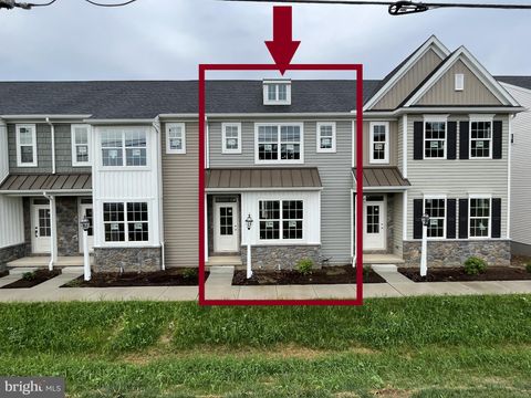 Photo of 2473 Artesian Way #11, Lancaster, PA 17601 (MLS # PALA2053606)