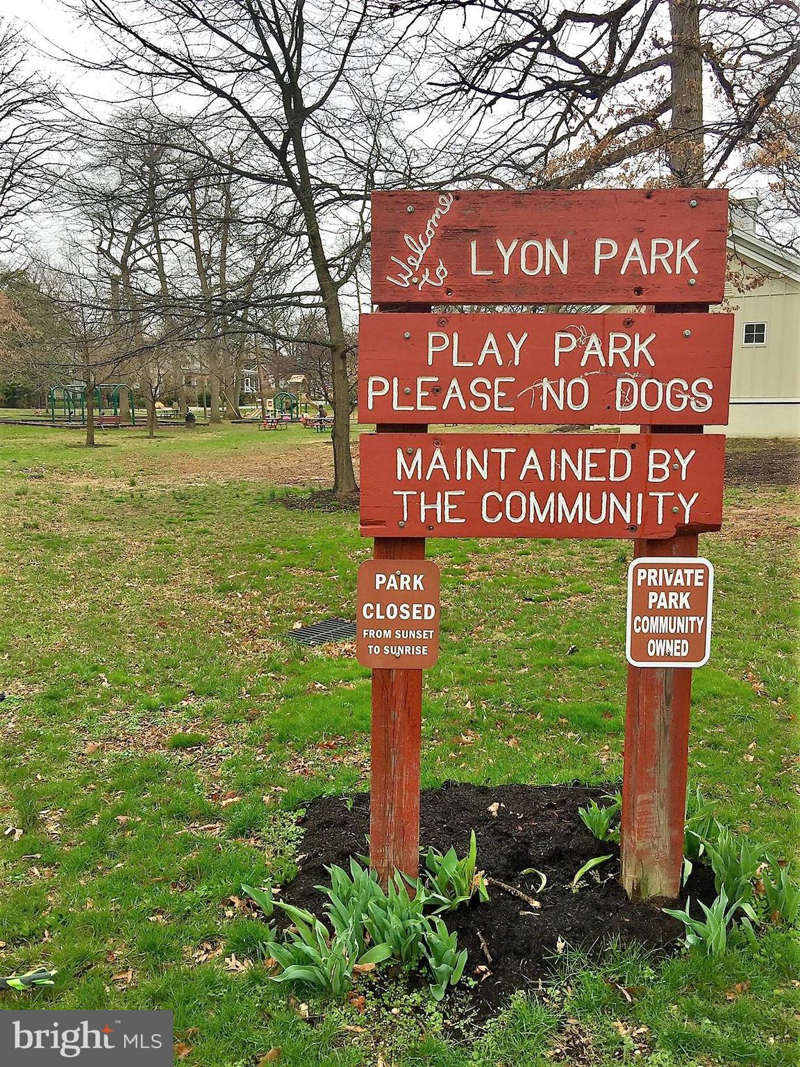 LYON PARK - Residential Lease