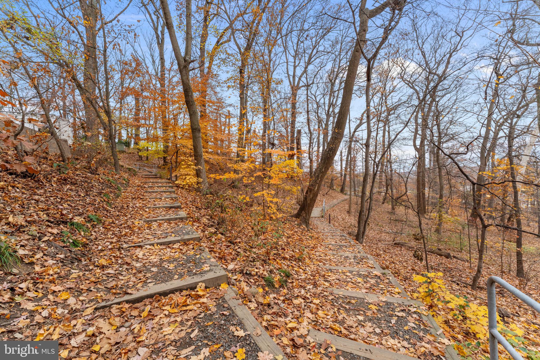 MONTEBELLO CONDO - Residential