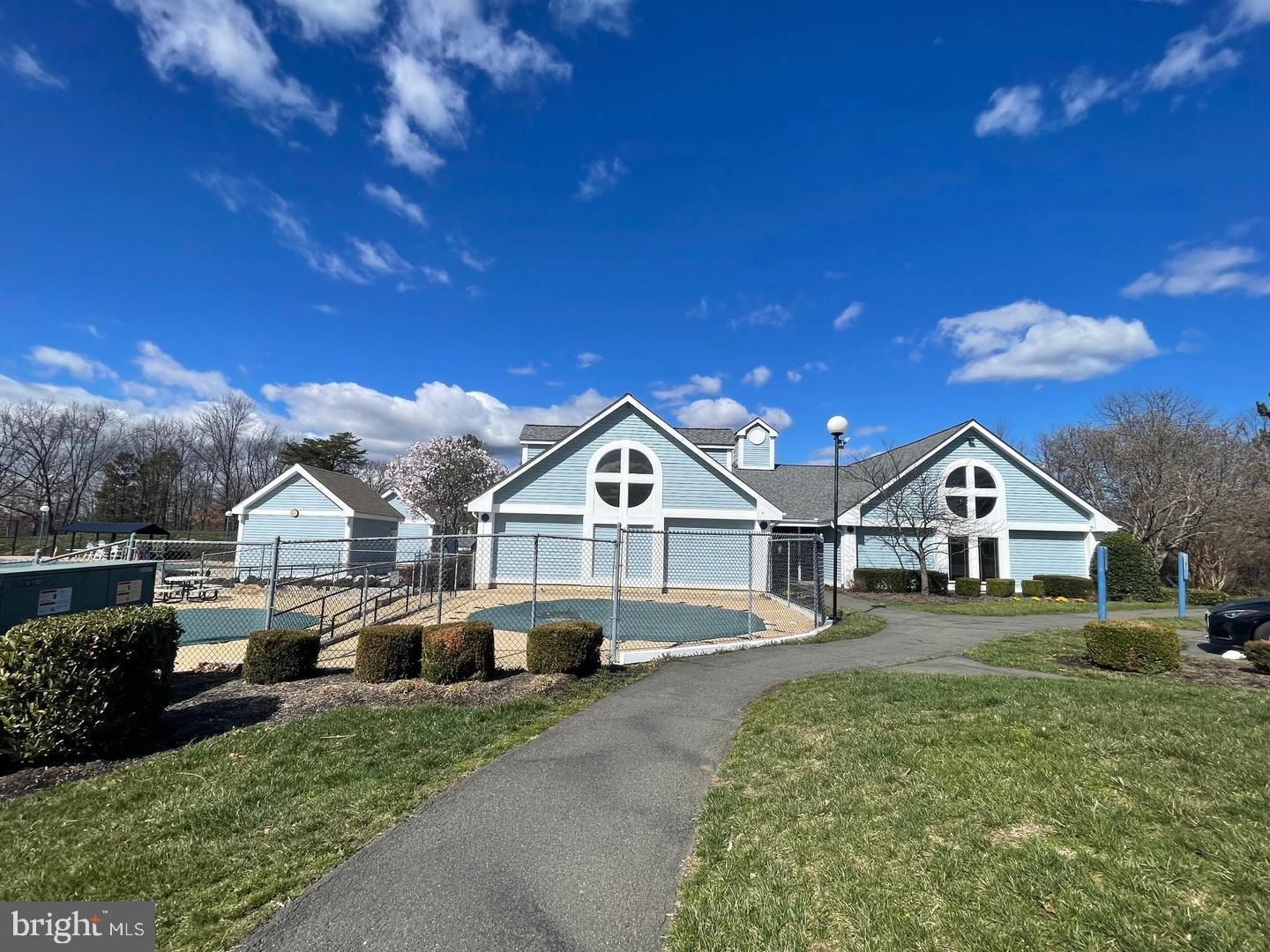 BULL RUN CONDO - Residential Lease