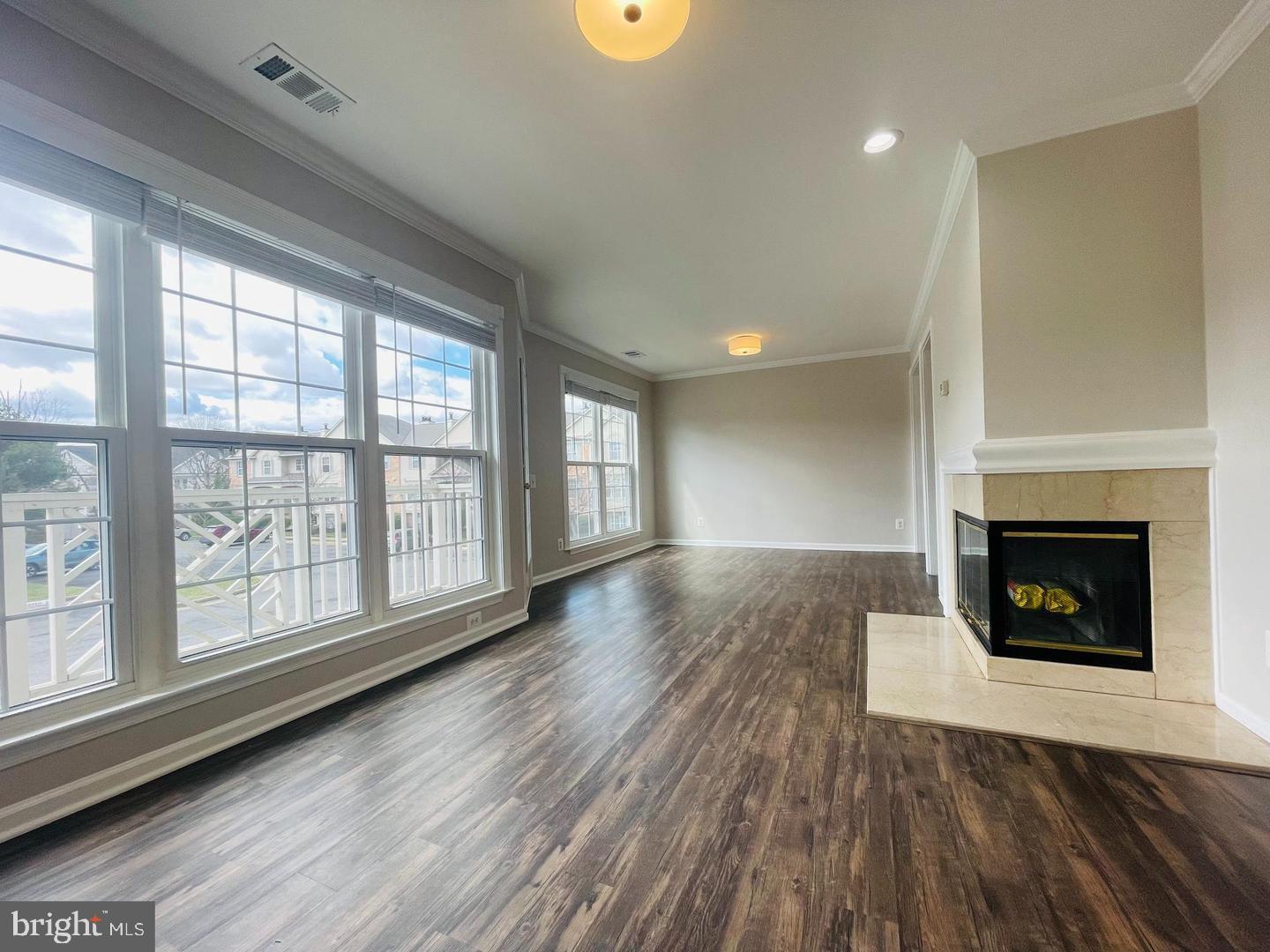 8069 STONEWALL BRIGADE COURT 201