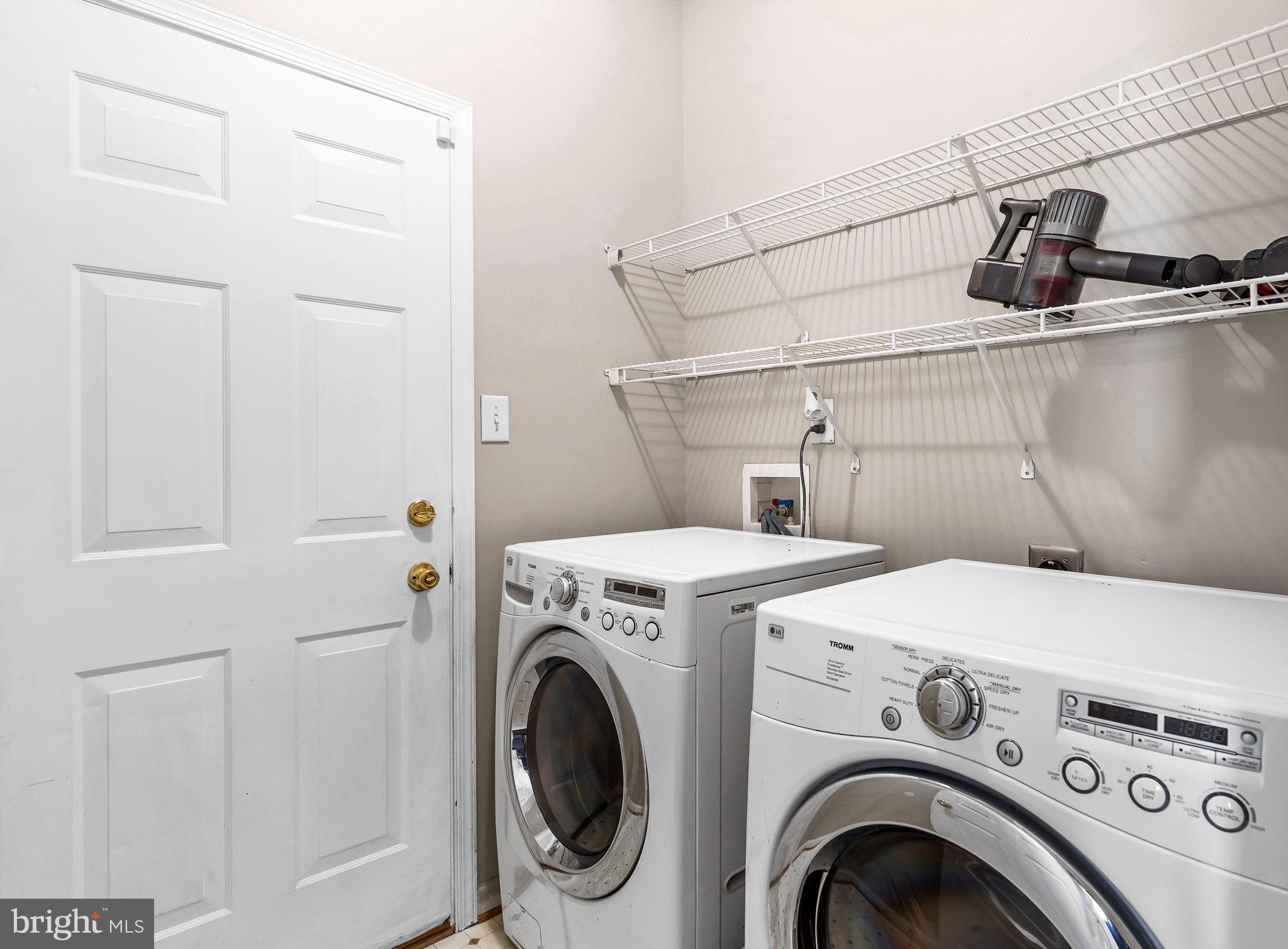 LOCUST HILL - Residential