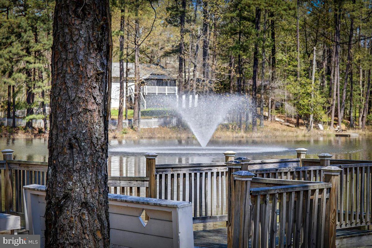 LAKE CAROLINE - Residential