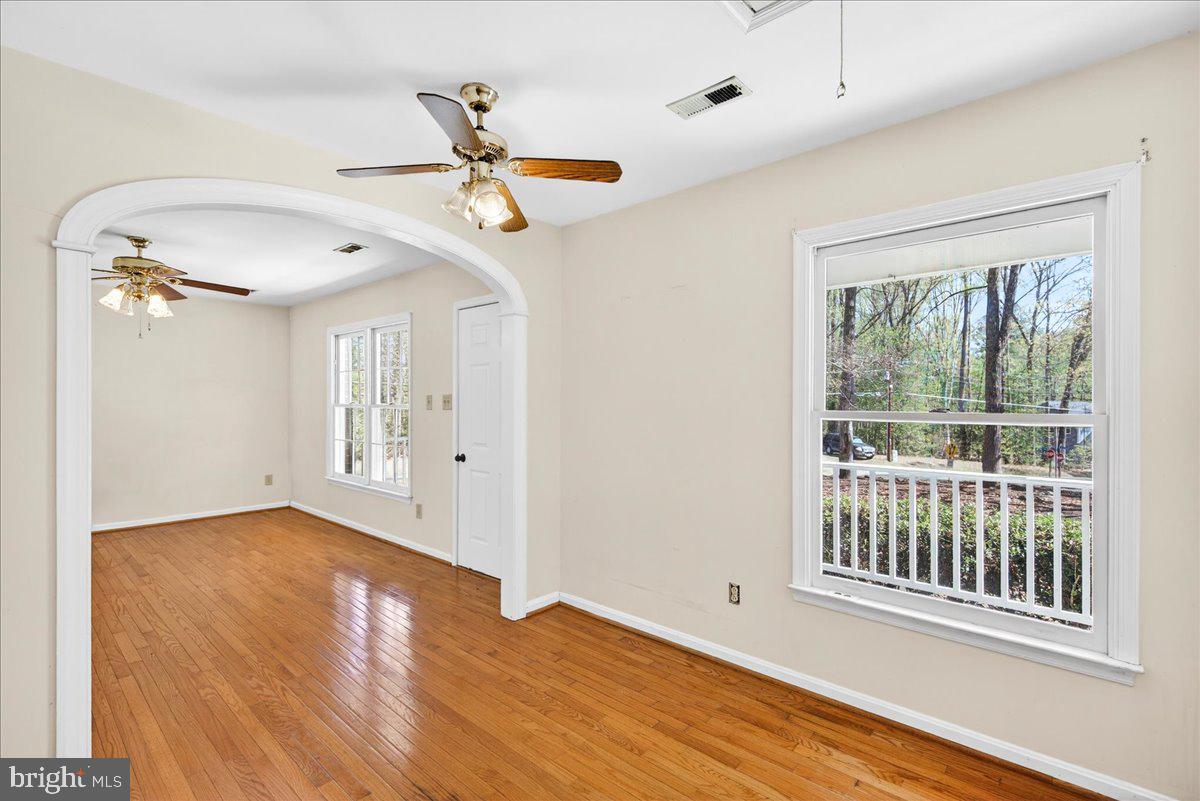 LAKE CAROLINE - Residential