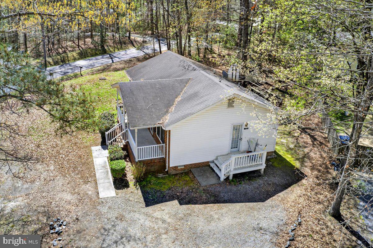 LAKE CAROLINE - Residential