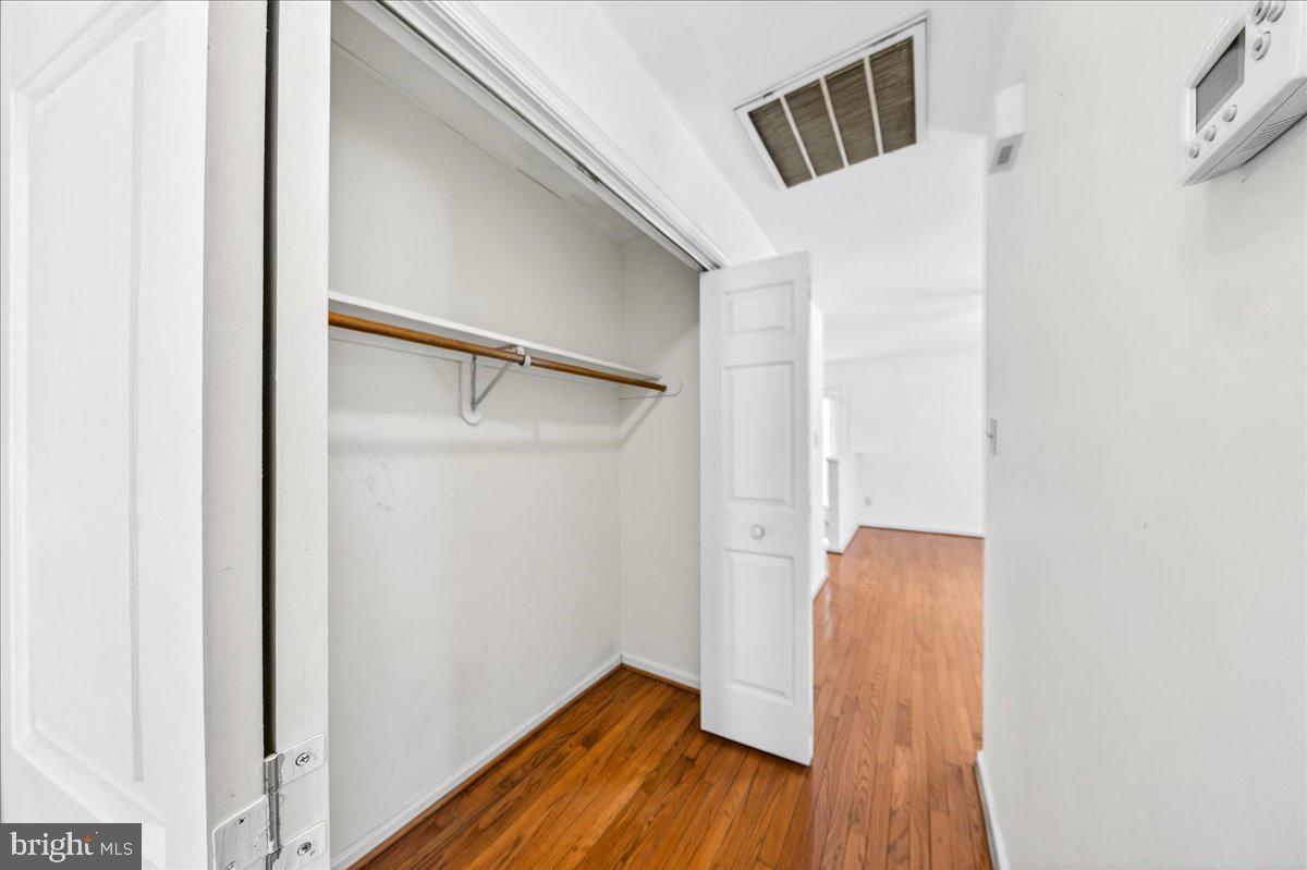 LAKE CAROLINE - Residential