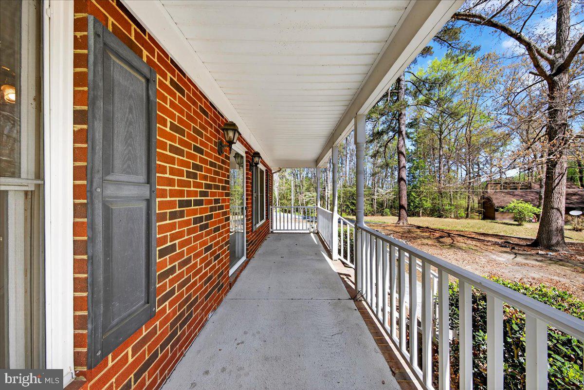 LAKE CAROLINE - Residential