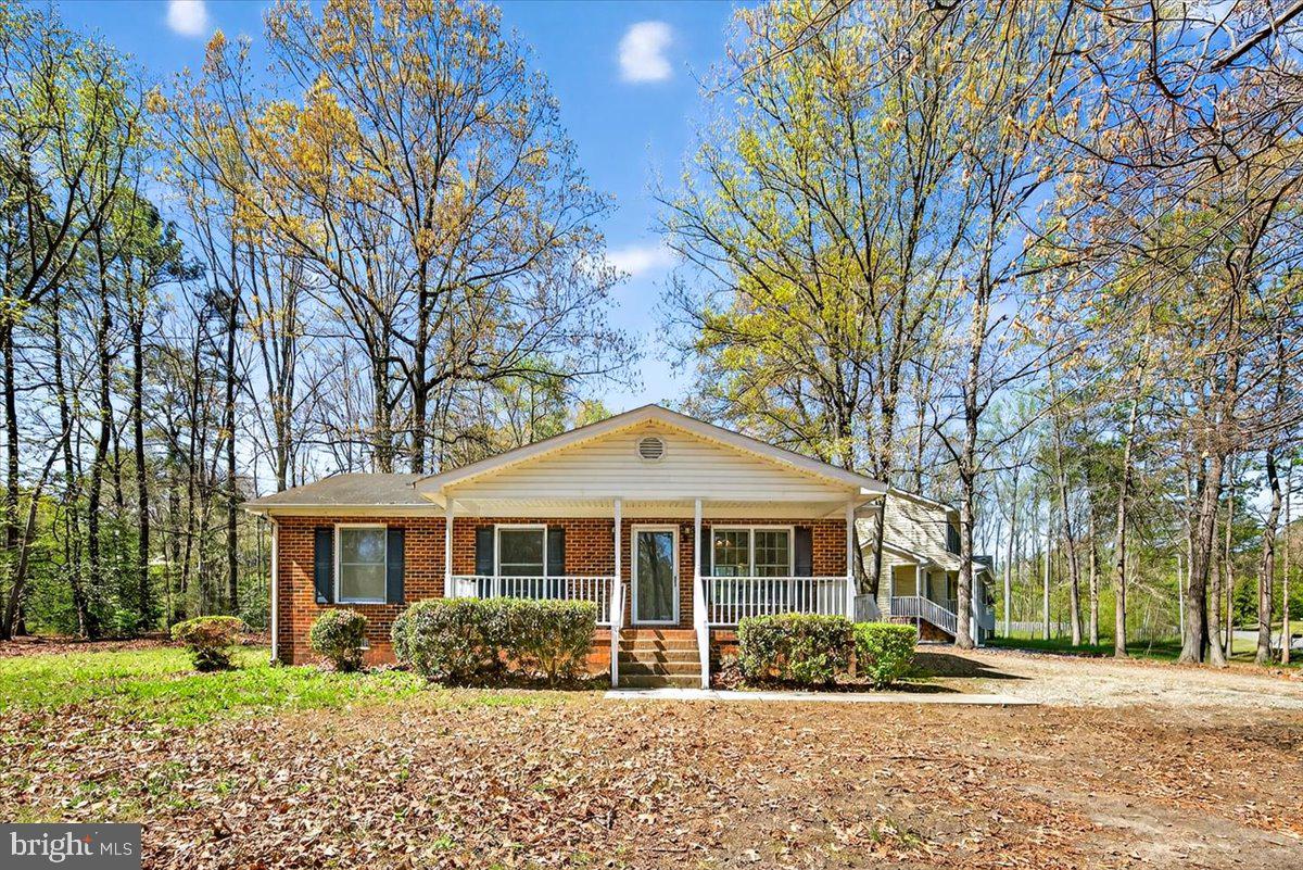 LAKE CAROLINE - Residential