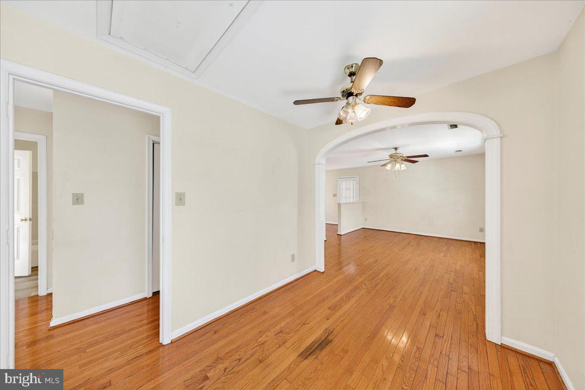 LAKE CAROLINE - Residential