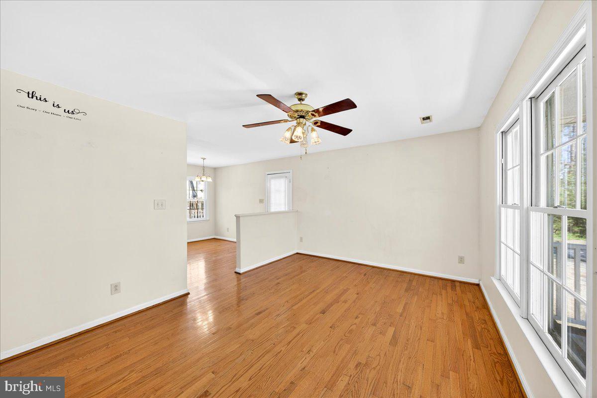 LAKE CAROLINE - Residential