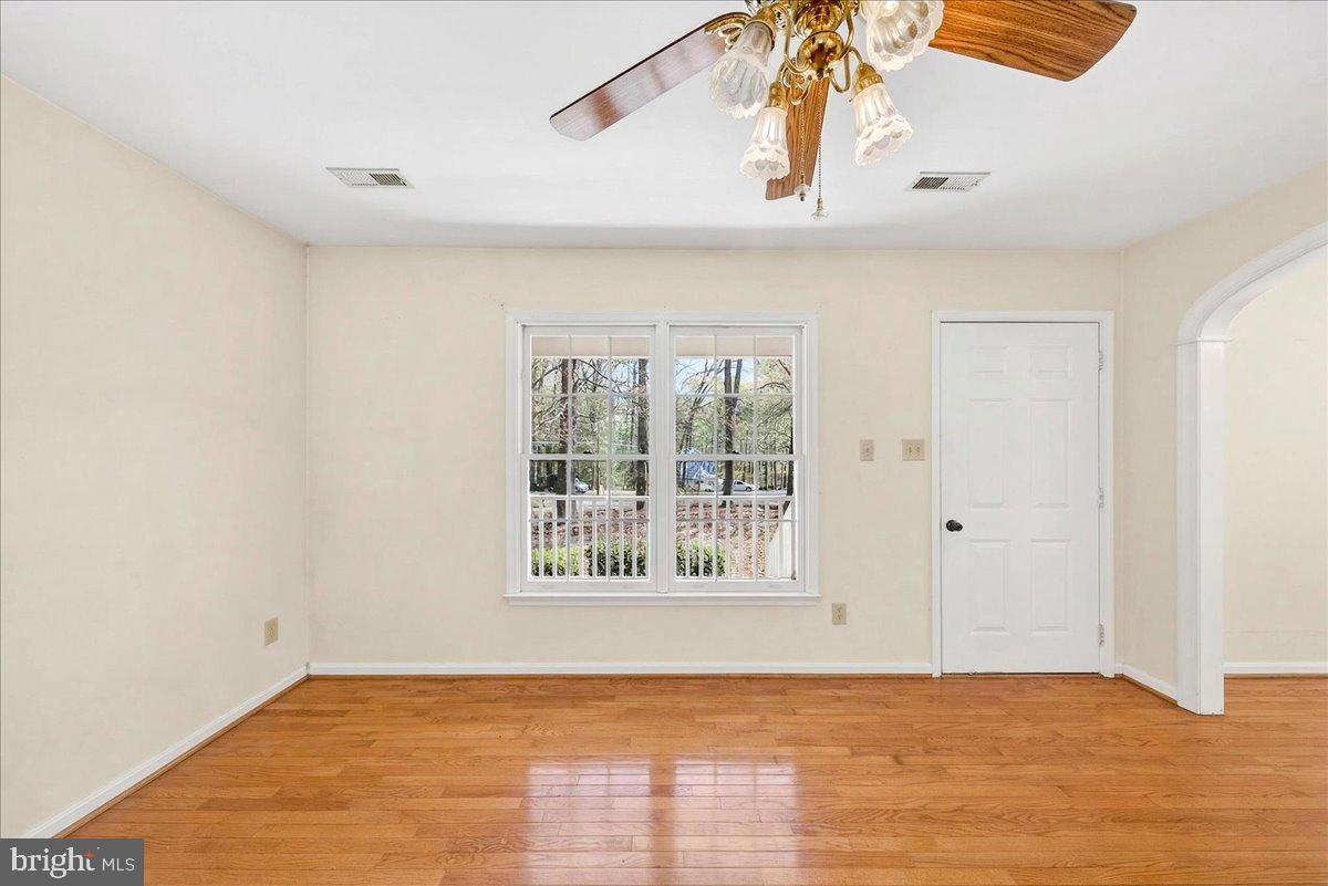 LAKE CAROLINE - Residential