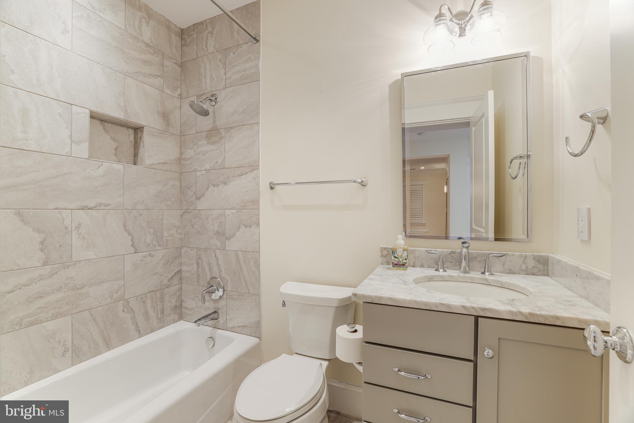 PARC OF MCLEAN - Residential