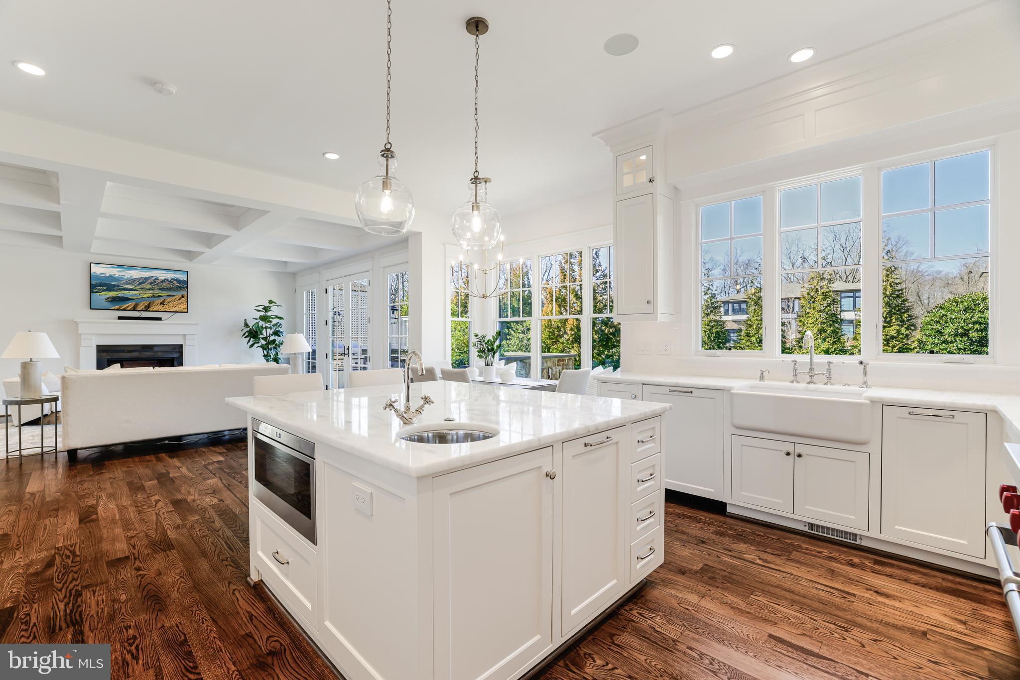 PARC OF MCLEAN - Residential